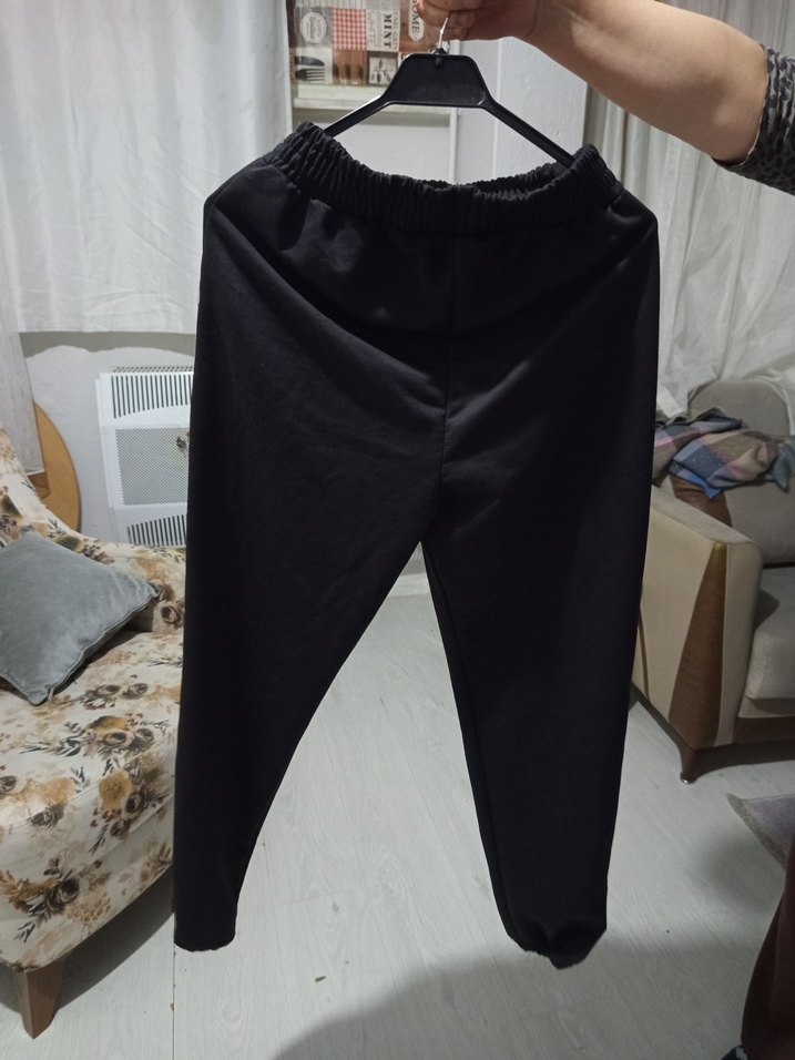 kadın Siyah Gotik Desenli eşofman - Görsel 3