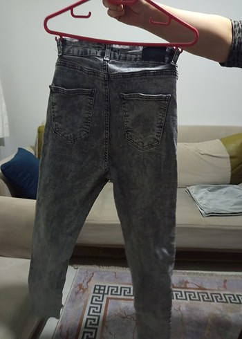 Gri Batik Desenli Düğmeli Kadın Jean - Görsel 2