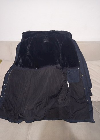 Siyah Kadın Uzun Kürklü Kışlık Mont - Görsel 2