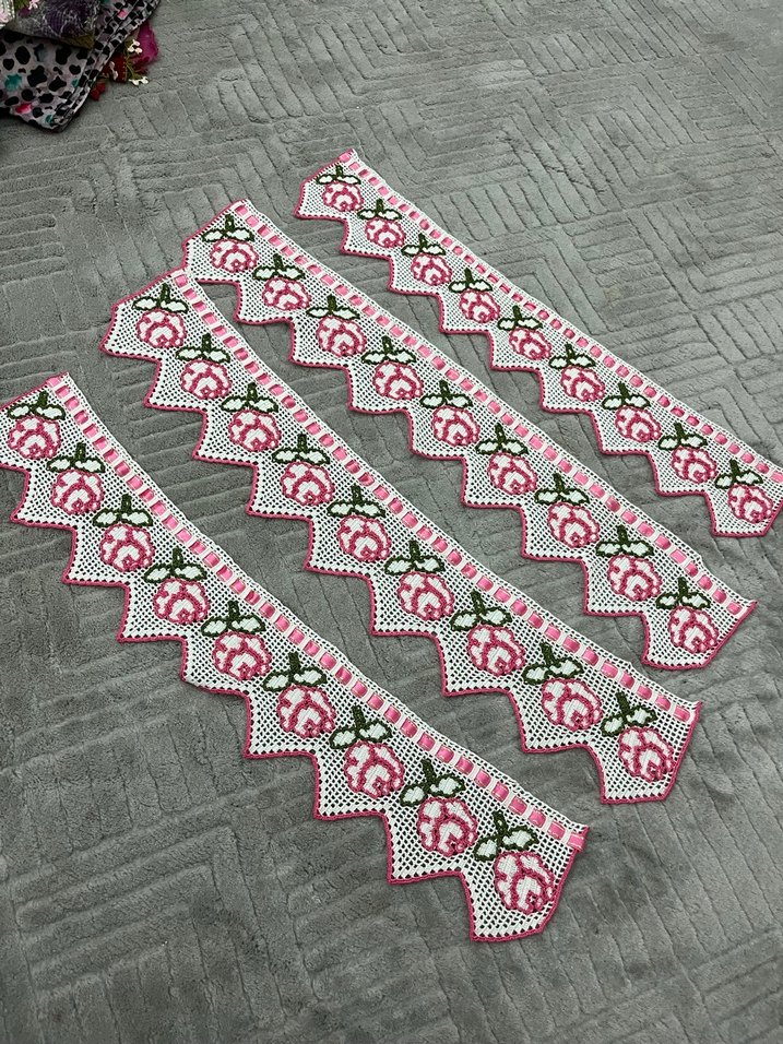 Pembe Güllü El Örgüsü Dantel Kenar 4lü - Görsel 2