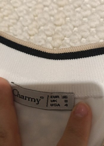 Gri Detaylı Beyaz Kadın bluz - Görsel 2