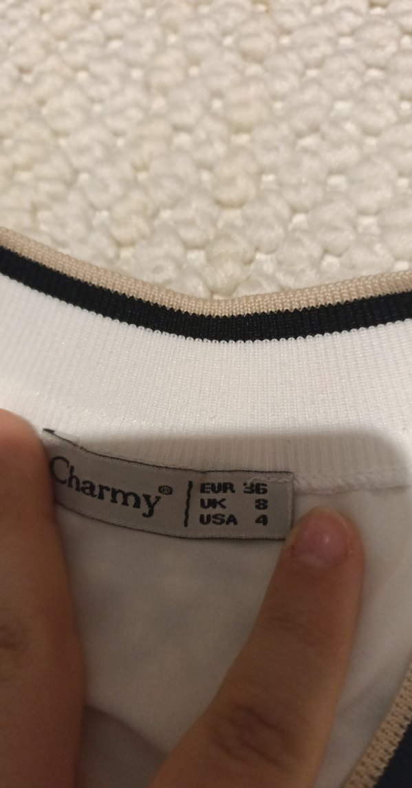 Gri Detaylı Beyaz Kadın bluz - Görsel 2