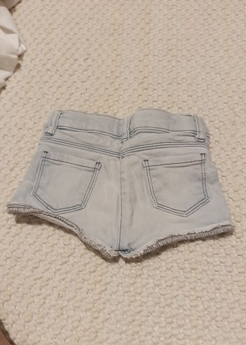 Nakışlı Düğmeli Gri Kız Denim Şort - Görsel 5