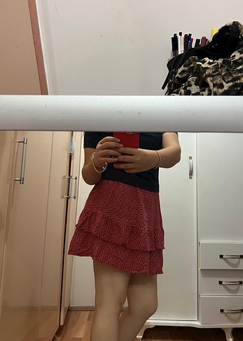 Kırmızı Volanlı Mini Etek