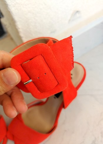 Kırmızı Süet Dolgu Topuklu Kadın Sandalet - Görsel 6