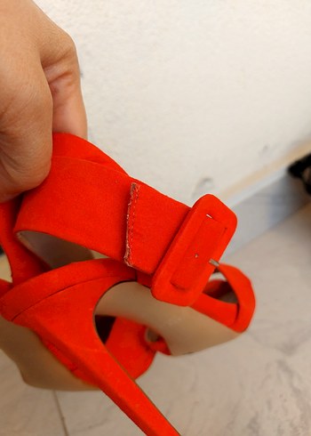 Kırmızı Süet Dolgu Topuklu Kadın Sandalet - Görsel 9