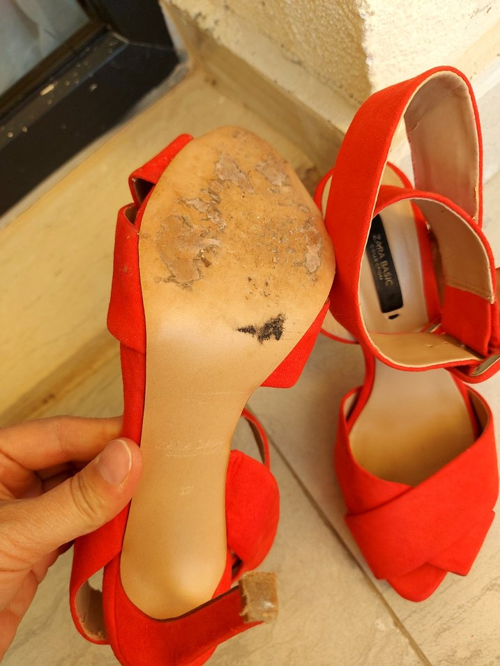 Kırmızı Süet Dolgu Topuklu Kadın Sandalet - Görsel 4