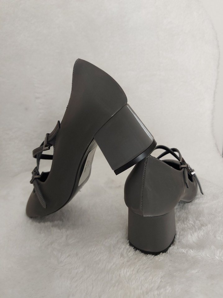 Gri Tokalı Kadın Topuklu Klasik Ayakkabı - Görsel 5