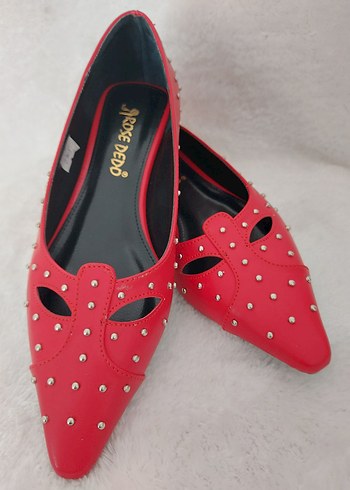 Kırmızı Boncuk Detaylı Kadın Babet - Görsel 5