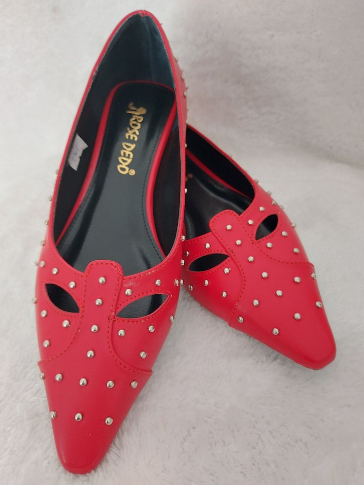 Kırmızı Boncuk Detaylı Kadın Babet - Görsel 5