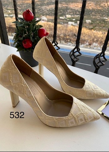 Bej Yılan Desenli Dantel Detaylı Stiletto - Görsel 2