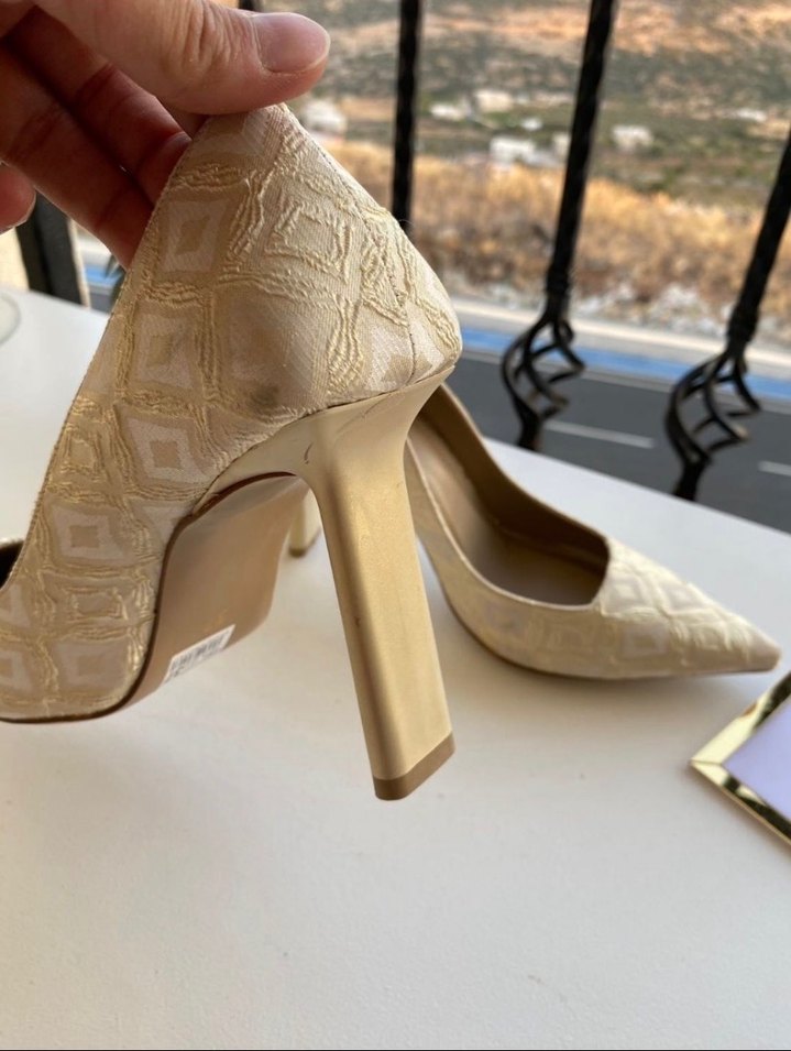 Bej Yılan Desenli Dantel Detaylı Stiletto - Görsel 4