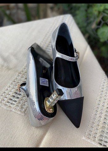 37 Beden Gri Desenli Stiletto Kadın Ayakkabı 240