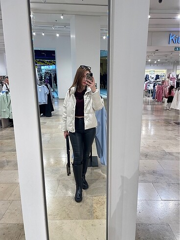 Stradivarius Deri mont