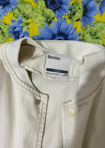 Bershka Beyaz Düğmeli Kadın Streetwear Midi Ceket