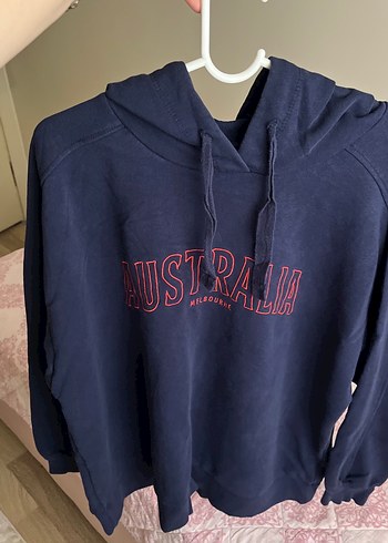 Mavi Kapüşonlu Uzun Kollu Sweatshirt