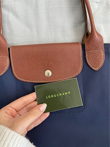 lacivert longchamp çanta