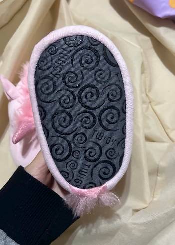 Kızlar için Pembe Unicorn Peluş Terlik - Görsel 4