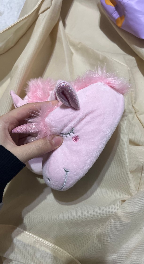 Kızlar için Pembe Unicorn Peluş Terlik - Görsel 2