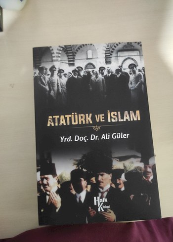  Beden Renk Atatürk ve İslamiyet Set