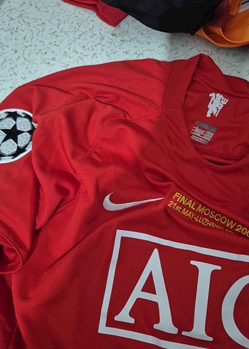 Kırmızı Manchester United Formalı Erkek Tişört - Görsel 3