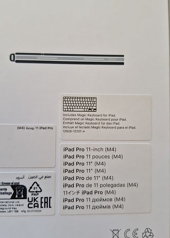 iPad Pro 11 inç (M4) Magic Keyboard Beyaz