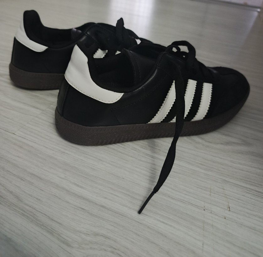 Siyah Beyaz Kadın Spor Ayakkabı - Görsel 2