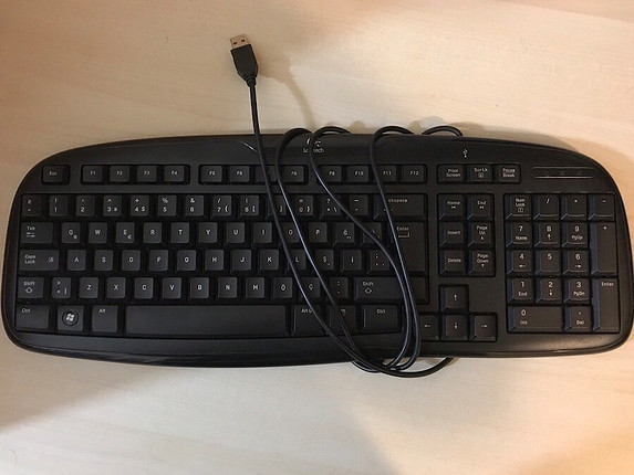 Logitech Klavye