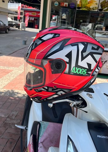 Renkli Baskılı AXSiS Motosiklet Kaskı - Görsel 3