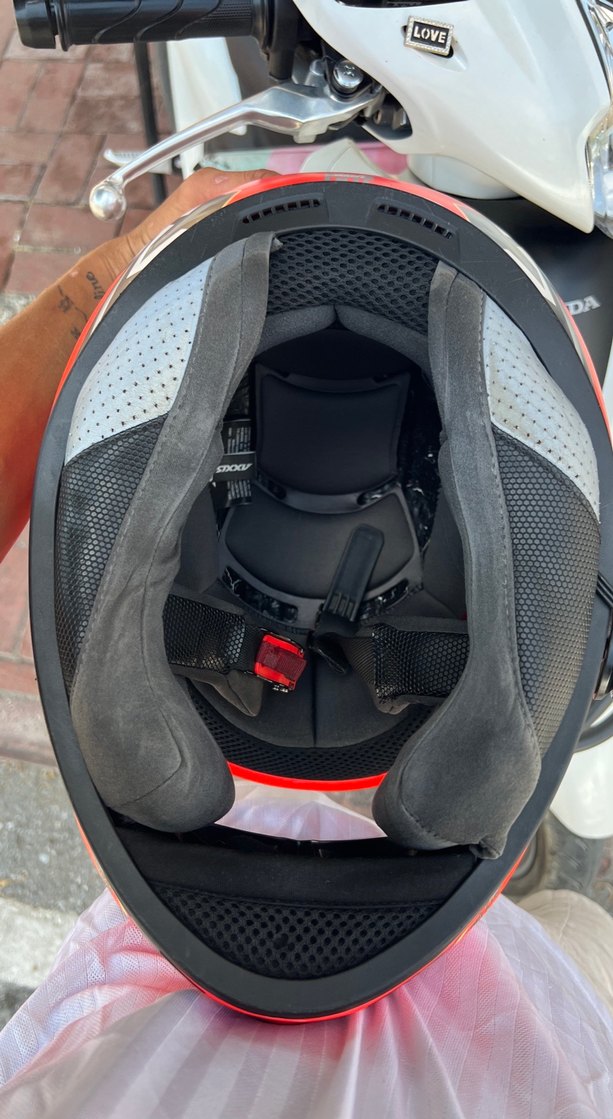 Renkli Baskılı AXSiS Motosiklet Kaskı - Görsel 5