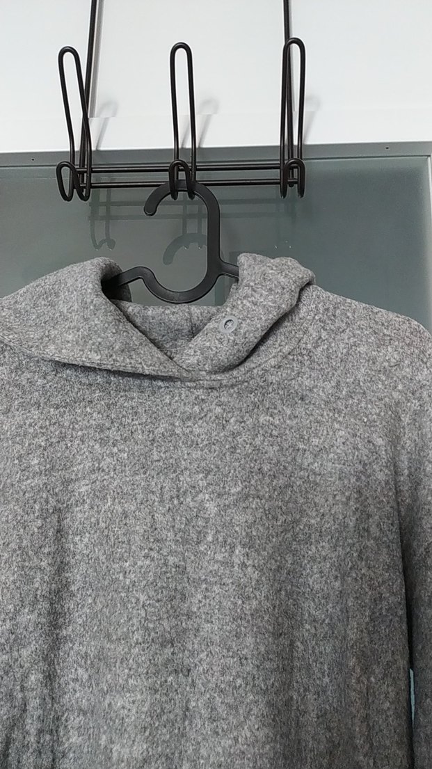 Gri Kapüşonlu Kadın Sweatshirt - Görsel 2