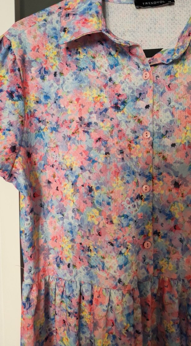 Pastel Renkli Düğmeli Midi Elbise - Görsel 2