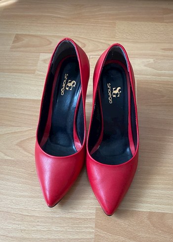 Shoe Tek Klasik Kırmızı Deri Stiletto Topuklu Kadın Ayakkabı