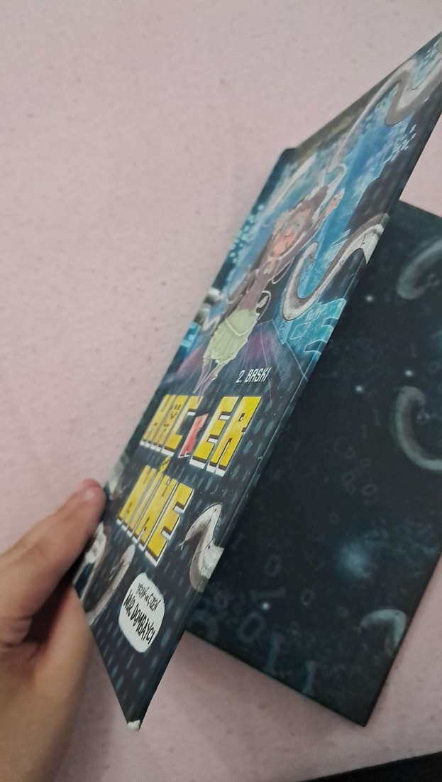 Hacker Nine - Çocuk Kitabı - Görsel 4