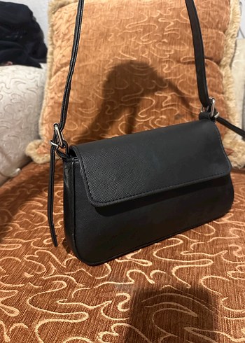 Siyah  Deri Kemerli Günlük Kadın Çantası - Görsel 4