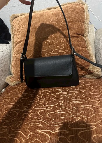 Siyah  Deri Kemerli Günlük Kadın Çantası - Görsel 3