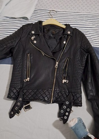 Kadın Siyah Deri Biker Ceket