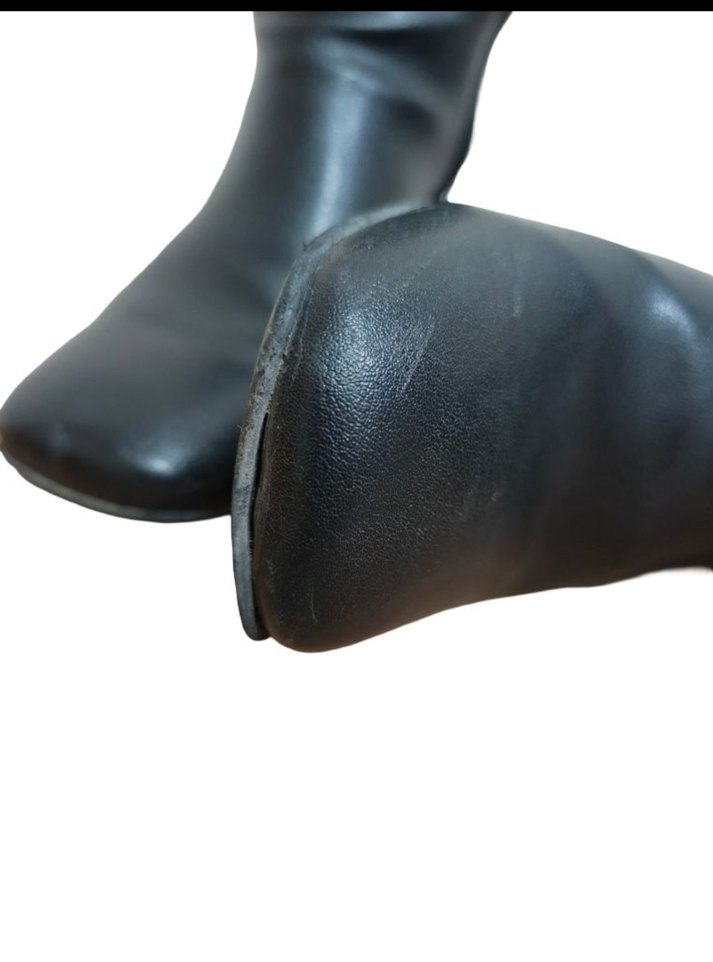 Kadın Siyah Deri Topuklu Bot - Görsel 4