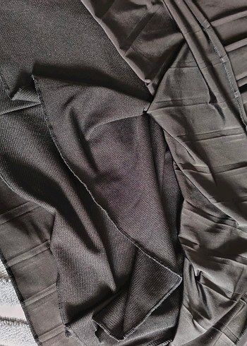 KADIN SİYAH PİLİSELİ ELBİSE - Görsel 5