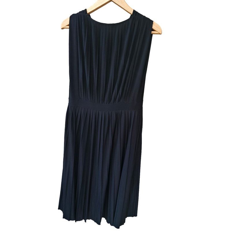 KADIN SİYAH PİLİSELİ ELBİSE - Görsel 2