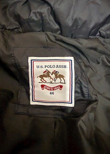 US Polo siyah Kapüşonlu mont - Görsel 4