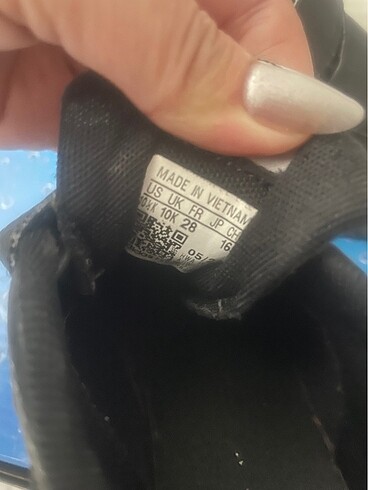 28 Beden Adidas ayakkabı