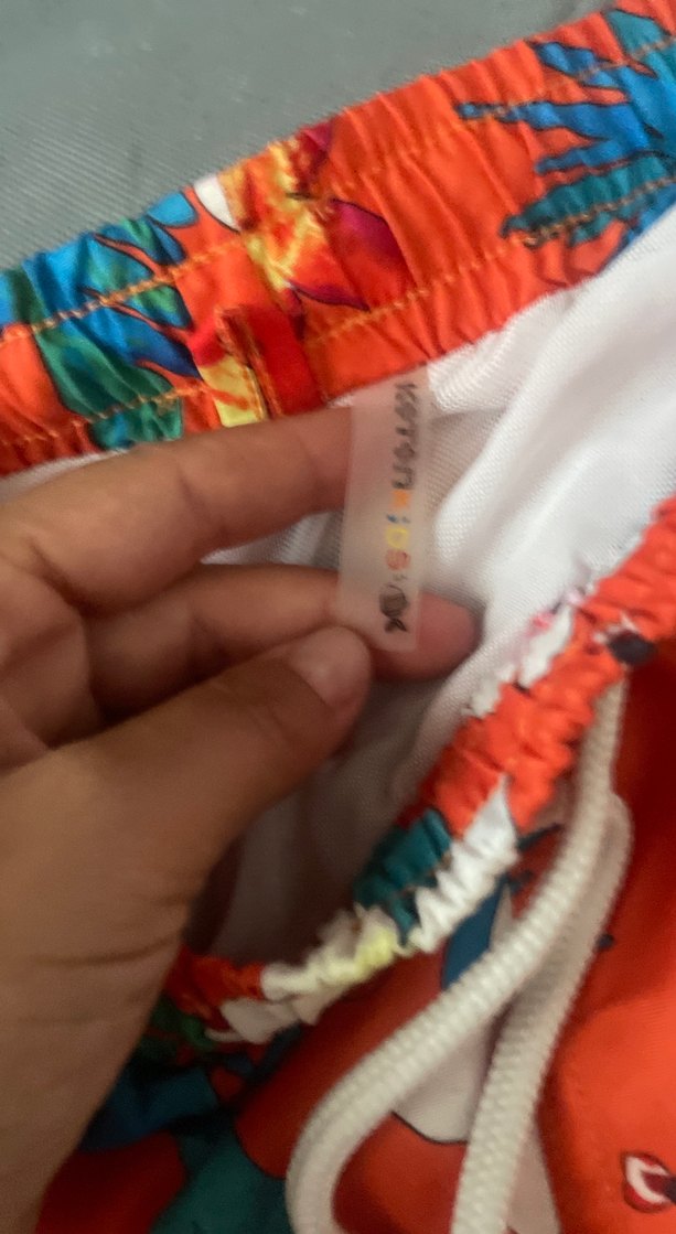 Çiçek Desenli Renkli Erkek Deniz Şortu - Görsel 2