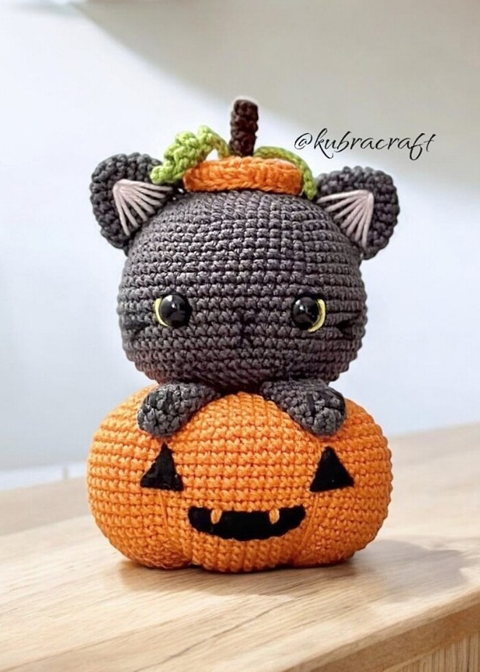 Cadılar bayramı konsept li kediler - Görsel 2