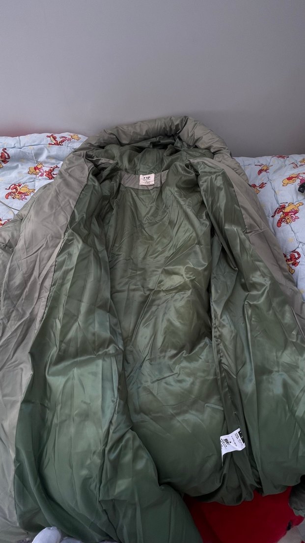 Yeşil Uzun Kadın Kışlık Mont - Görsel 4