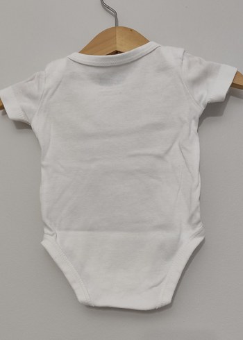 Yenidoğan Beden Bebek Kısa Kollu Beyaz Çıtçıtlı Body
