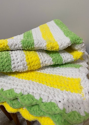 Renkli Çizgili Örme Bebek Battaniyesi - Görsel 3