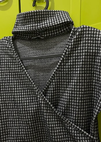 Gri Desenli Balıkçı Yaka Kadın Bluz - Görsel 2