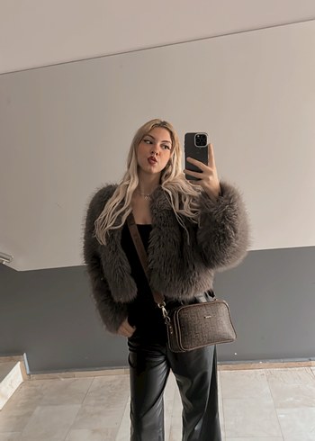 Gri Peluş Detaylı Kadın Ceket - Görsel 4