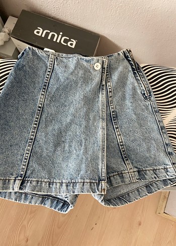 Düğmeli Mavi Kadın Mini Kot Şort